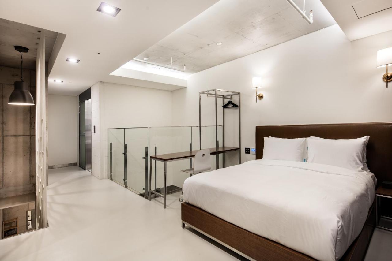 Snob Boutique Stay Seogwipo Eksteriør billede
