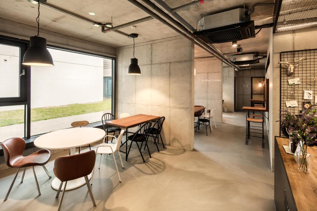 Snob Boutique Stay Seogwipo Eksteriør billede